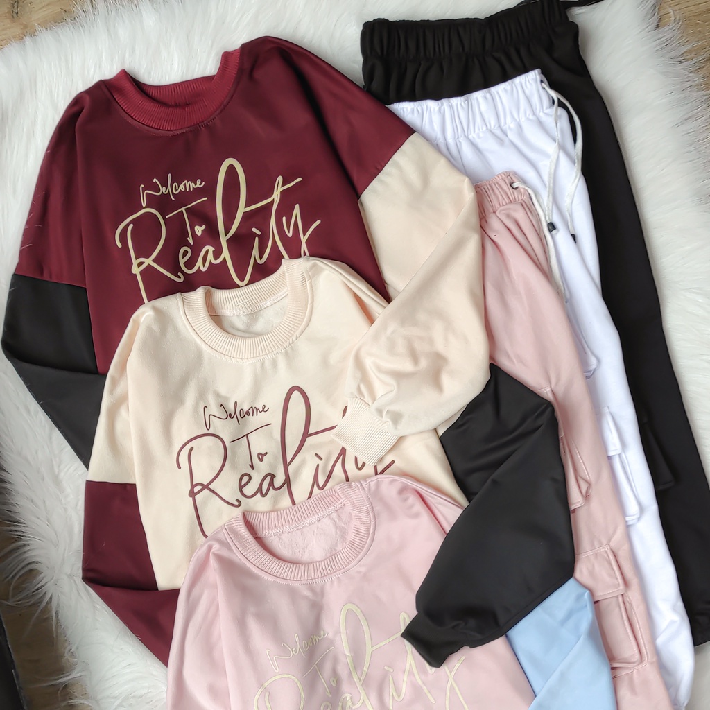 One Sett Reality Sweater Crop &amp; Jogger Gamblok Cargo Wanita Setelan Olah Raga