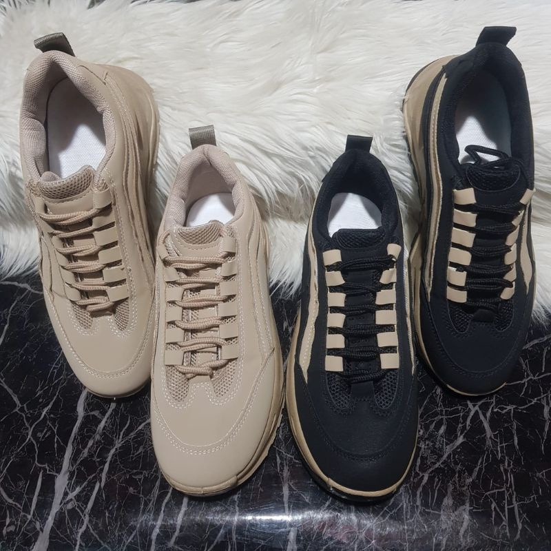 Sepatu Wanita Import dengan Tali Model 4494