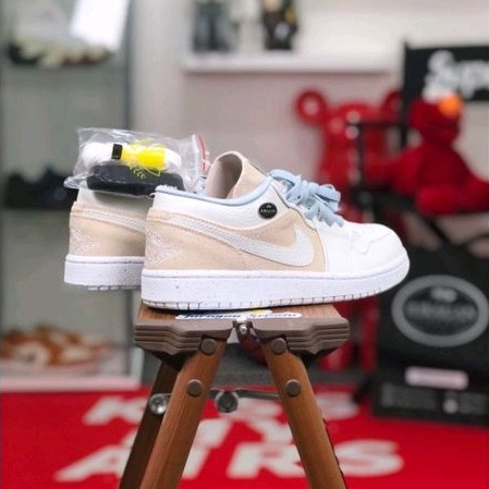 Nike Air Jordan 1 Low &quot;Canvas/Iris Whisper&quot;