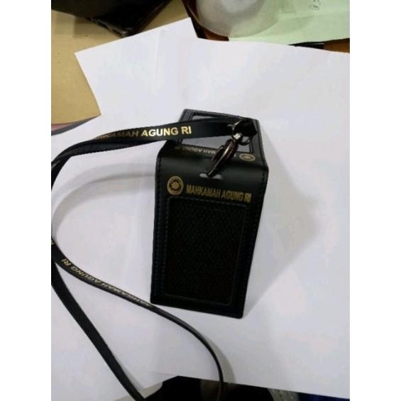 

Kekinian Name Tag Id Card Tempat Kartu Plus Tali Logo Mahkamah Agung RI MA RI 2 Muka ,.