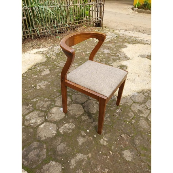 KURSI MAKAN MINIMALIS KAYU JATI DUDUKAN BUSA