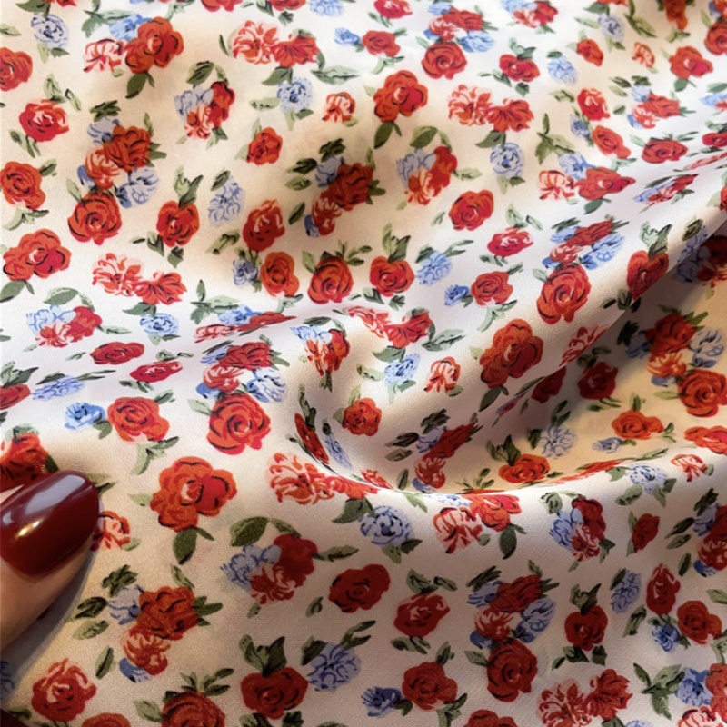 &quot;Roses&quot; 70x70 cm, Scarf Leher, Scarf Tas, Bahan High Grade Silk Immitation