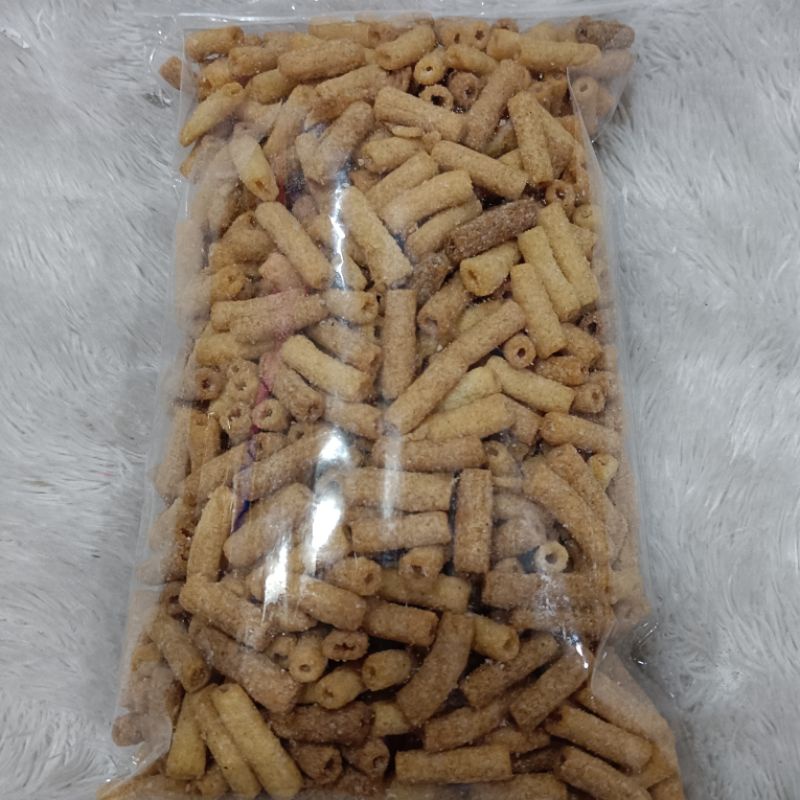 

camilan makroni pipa renyah gurih halal 400gr repack varian pedas dan gurih