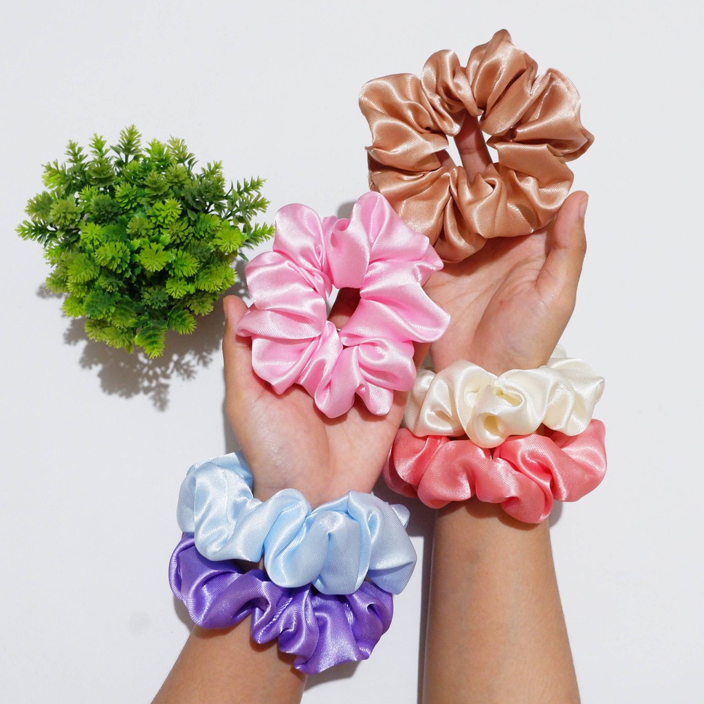 Scrunchie Scrunchies Cepol Cemol Ikat Rambut Kunciran Rambut Hijab Termurah Bahan Velvet