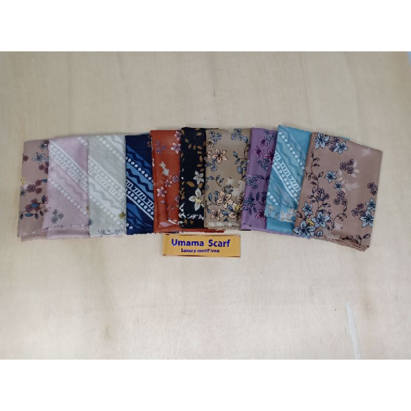 umama scarf luxury motif/segi empat motif
