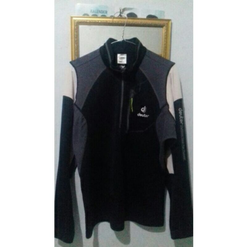 Baselayer Deuter Second.