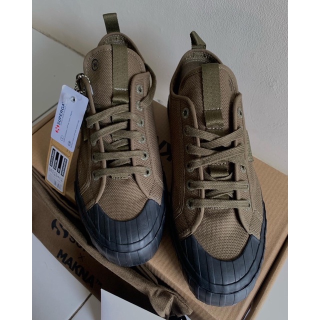 Superga X Makna