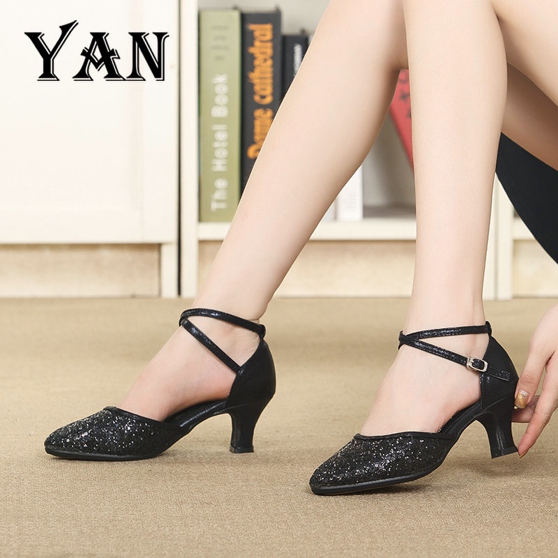 YAN Sepatu Dansa Latin/ Line Dance Sepatu Dance Wanita Sepatu Hak 5cm