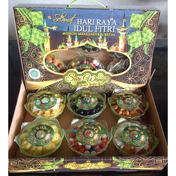 

Paket kue lebaran mahkota Murah, isi kue 6 toples