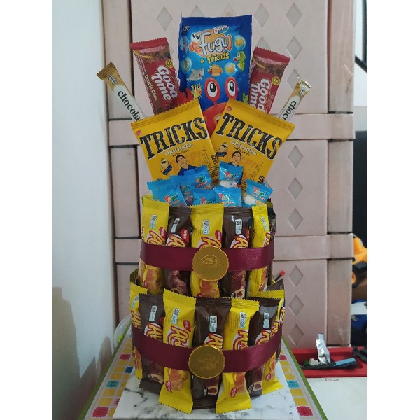

SNACK TOWER ULTAH. 2 TINGKAT. MURAH!!! Po cuma 3hri ya