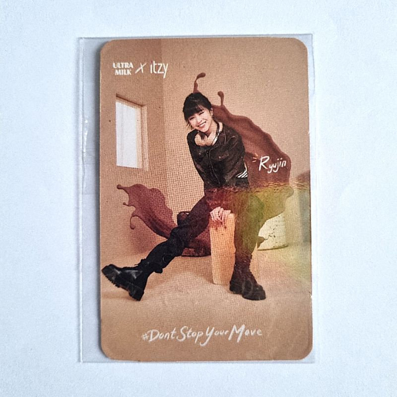 ITZY Ryujin itzy x ultramilk photocard