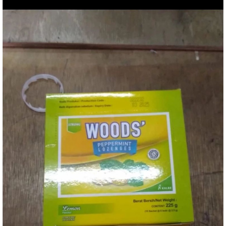 

permen Woods peppermint lozenges lemon per box