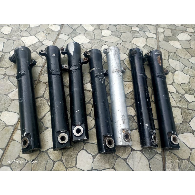 tabung sok Tiger Revo kiri  copotan ORI, jual satuan