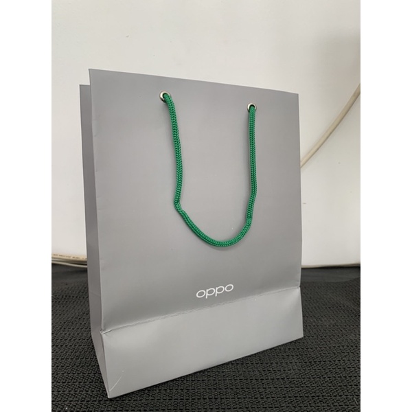 

OPPO Paperbag