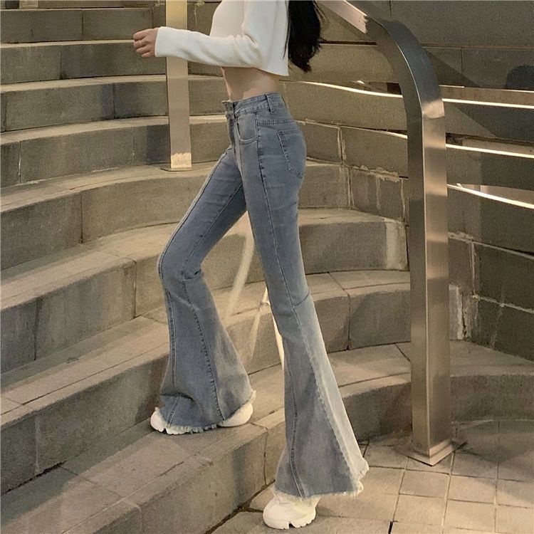 Red RAW EDGE High Waist Jeans Wanita Slim Flare Celana Baru 2022 Slim Celana Musim Semi dan Musim Gugur All-Match Celana Chic