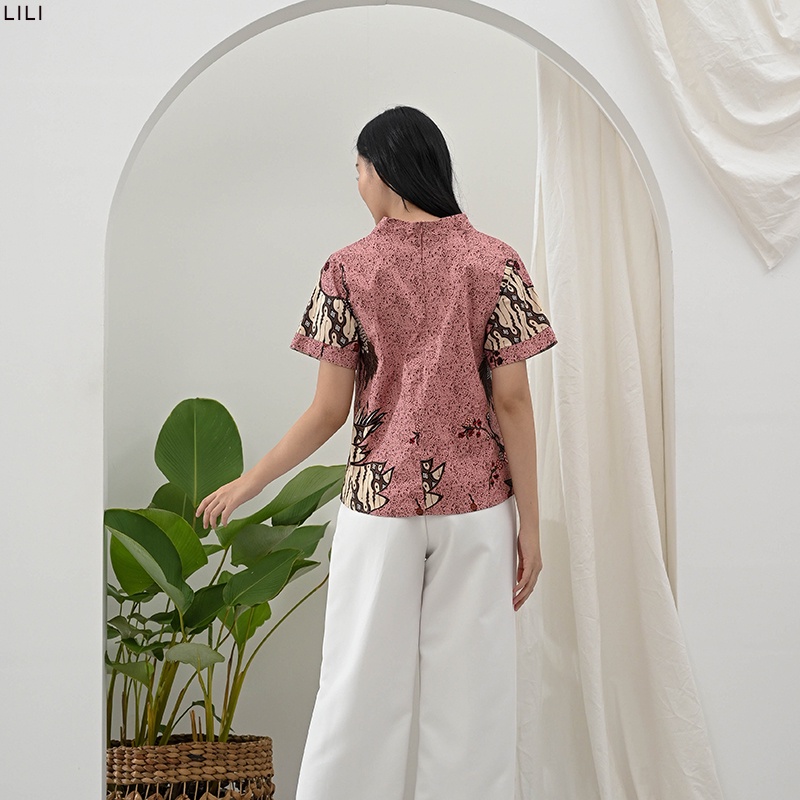 Atasan Batik Wanita / Batik Modern / Batik Couple / Kebaya / Lili Top