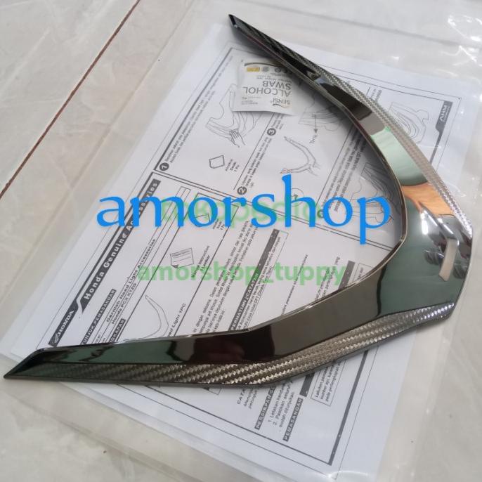 garnish headlight PCX 160