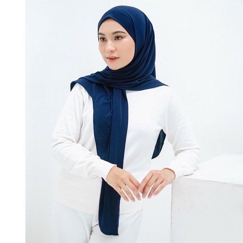 Hijab Instan Segitiga Jersey / Jilbab Instan Segitiga Soft Pad