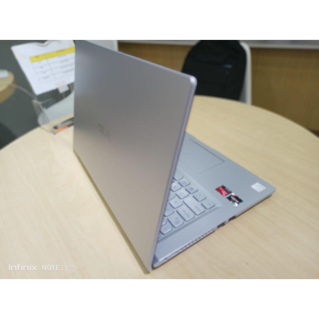 Laptop Gaming Design Asus Vivobook M415DAO RYZEN 3 3250U RAM 16GB 512GB SSD FHD IPS WIN11 OHS ORIGINAL TERLARIS