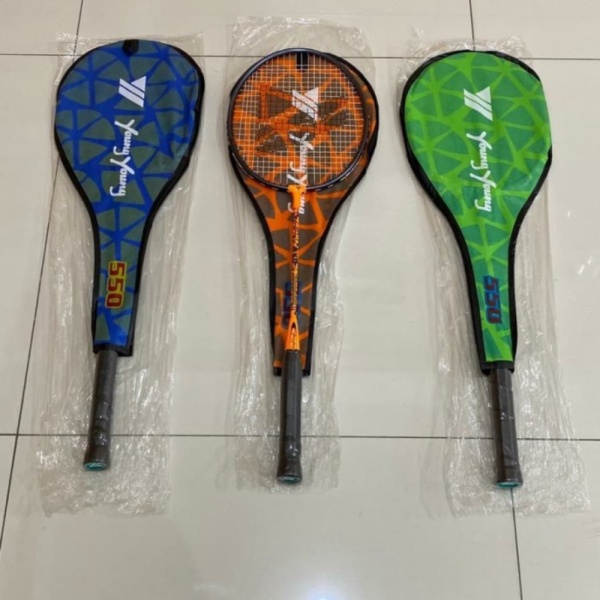 

Unik Termurah Big sale Raket Badminton 3/4 Cover Merk Young Young Import Diskon