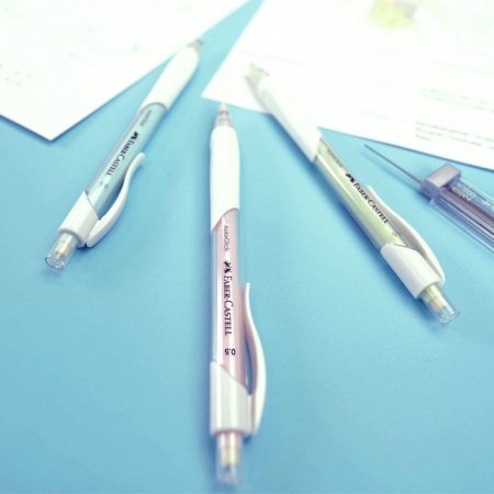 

RB Pensil Mekanik Faber Castell Auto Click 0,5 mm Mechanical Pencil Free Refill 533894 - Set