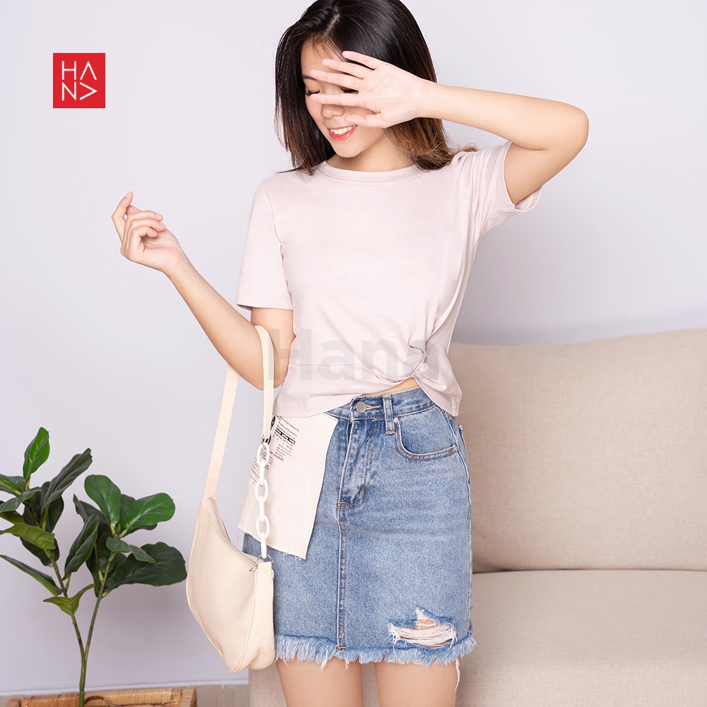 HanaFashion JKT - Daphne Twisty T-Shirt Kaos Polos Murah Wanita - TS003