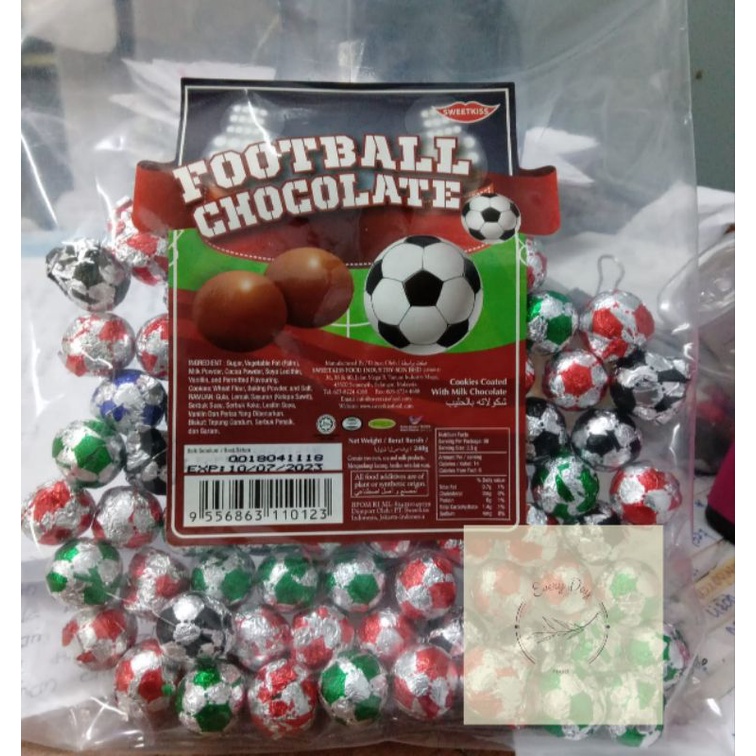 

Chcolate Football Sweetkiss