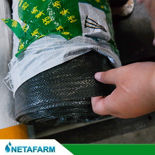 Weedmat Terpal Geotextile Mulsa Gulma Hitam 90 GSM 4mx100m - Roll