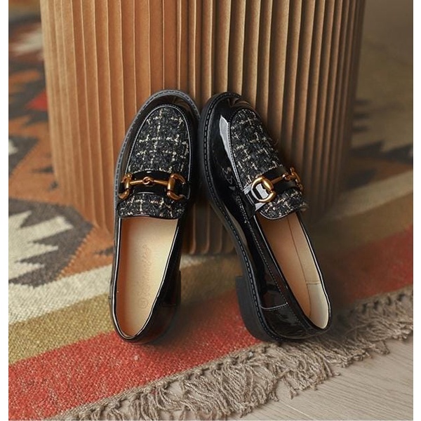 SEPATU LOAFERS WANITA SERIES BATIK / SEPATU DOCMART PREMIUM FMS 0332