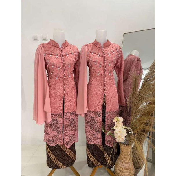 kebaya ibu hajat/besan mewah