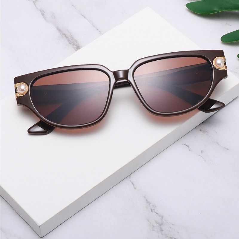 (YUZHU) Mode Barat Permen Warna Mata Kucing Mutiara Kacamata Vintage Fashion Design Sense Shade Sunglasses Wanita