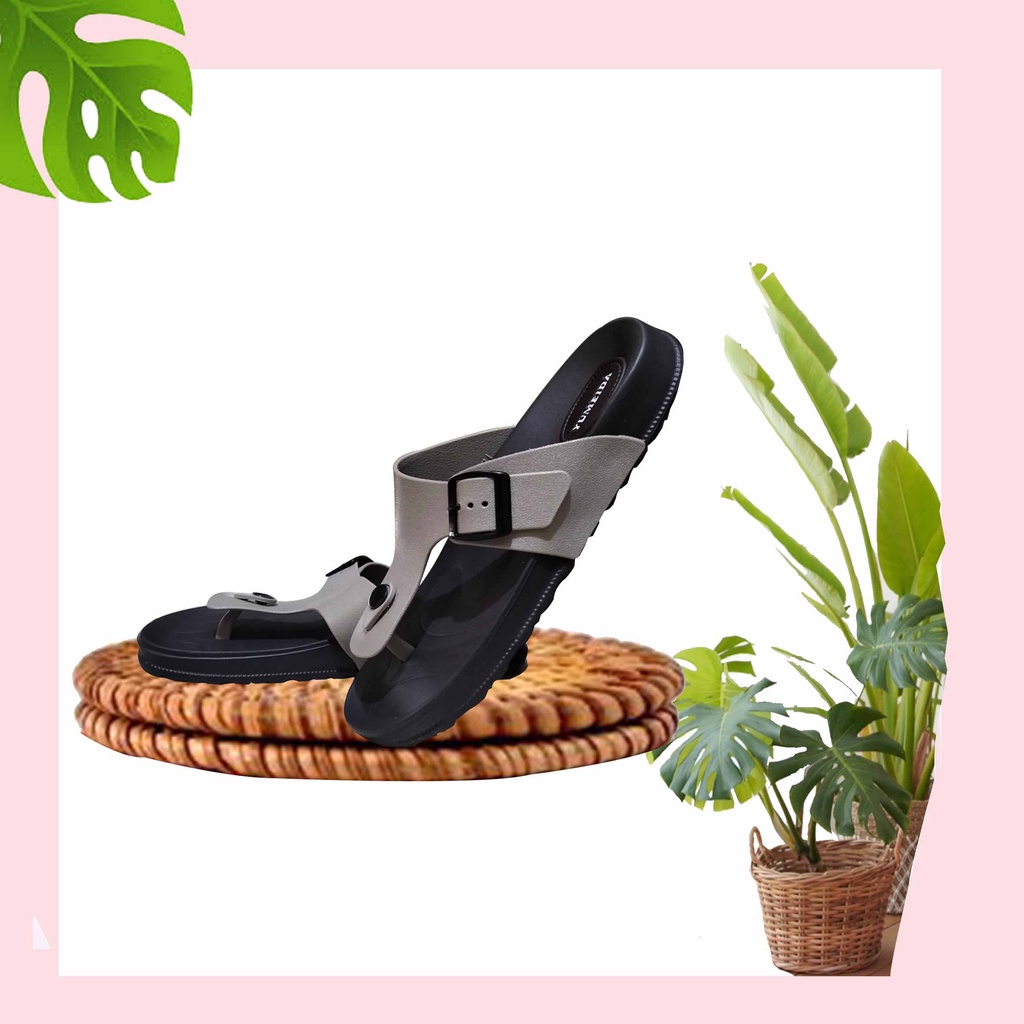 Sepasang Sandal Anak Laki laki Bahan Karet Anti Slip