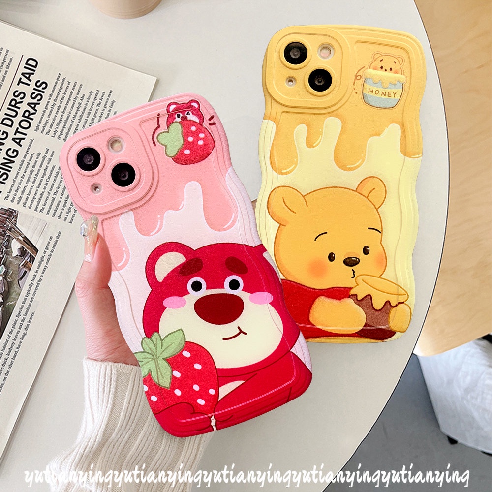 Case Winnie the Pooh Kartun Lucu Samsung A12 A13 A23 A04 A50 A50s A31 A03s A04E A04s A32 A21s A53 A52 A22 A52s A11 A33 A02s A30s A20 A51 M32 Strawberry Bear Lembut Bergelombang Edge Case