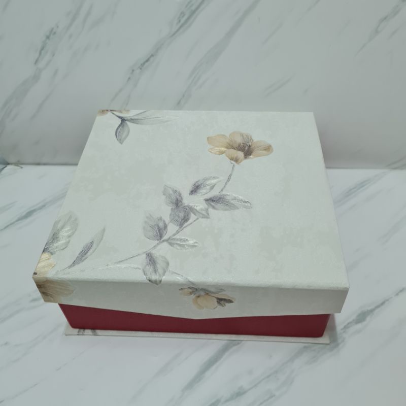 Box kue Magnet Dasi 23x23x8cm /kotak kue lapis legit / Hamper Lebaran Imlek Natal