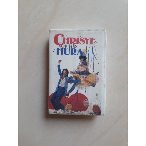 CHRISYE ALBUM HIP HIP HURA