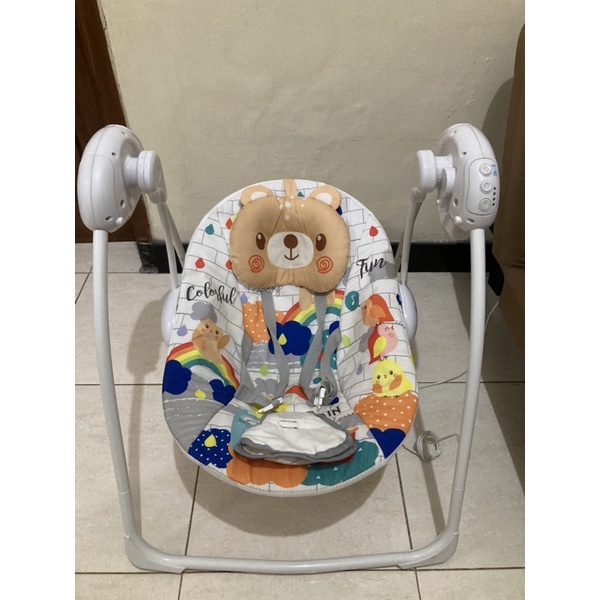 Preloved/Bekas Sugar Baby electric baby swing/ ayunan bayi elektrik