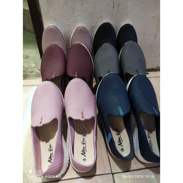 Sepatu Karet Lentur NEW ERA