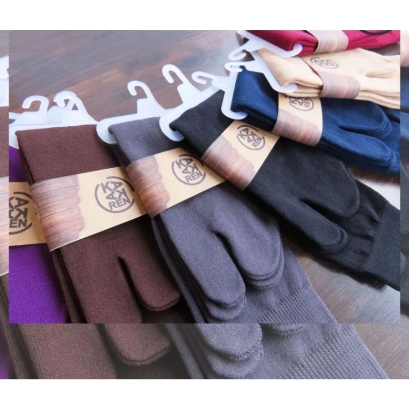 Kaos Kaki pendek Polos Nilon Premium Khusus Hitam