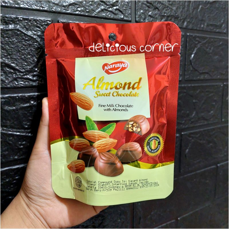 

Naraya Almond Sweet Milk Chocolate 50g coklat import cokelat