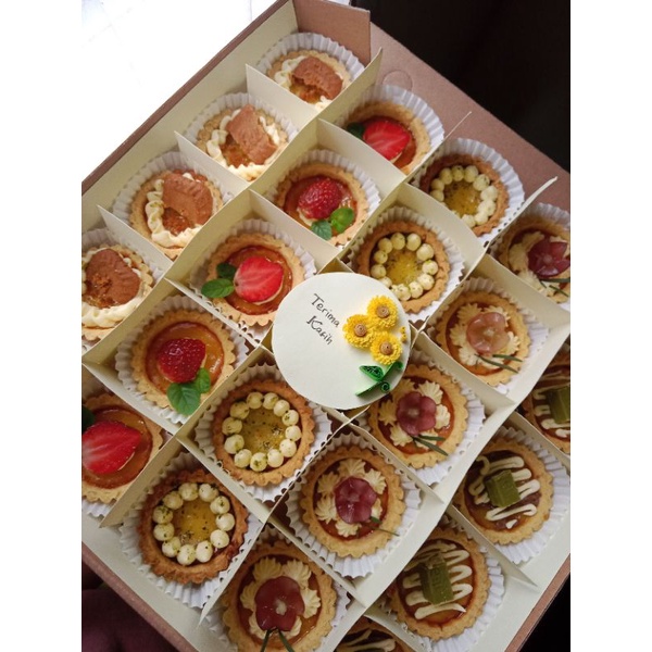 

Pie susu hias isi 25pcs