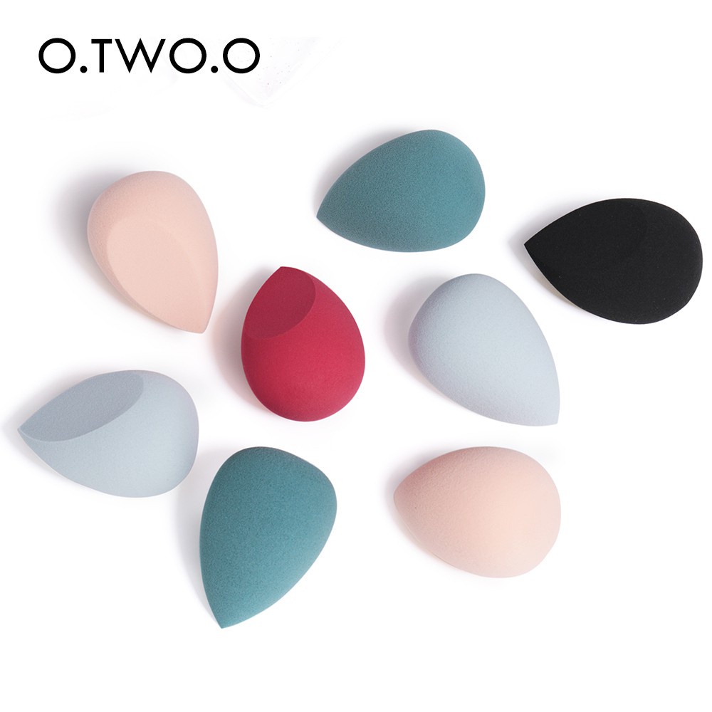 O.TWO.O Makeup Sponge Puffs for Foundation Concealer (Random color random shape)