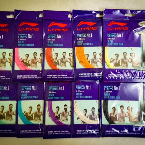 Sera Senar Raket Badminton Lining No 1 Original