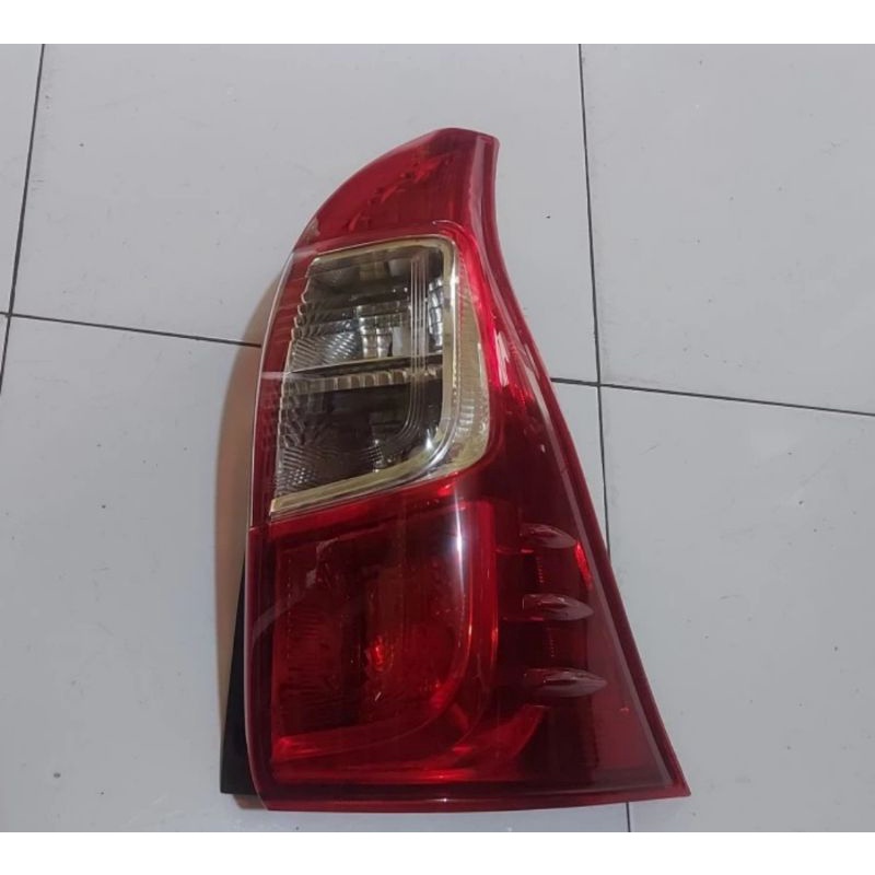 stoplamp new avanza 2016-2018