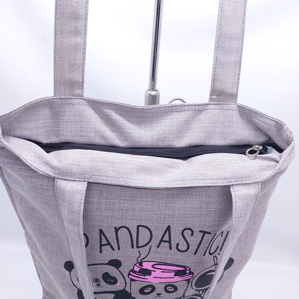 Tas Tote Bag MURAH BARU ORIGINAL / Tas Tote Motif animasi Murah baru original / Tote Bag Motif kain kanvas MURAH BORDIR ANIMASI MURAH BARU ORIGINAL / Tas Jinjing TOTE Motif animasi / Goodie Bag Murah / Tote Bag Murah kain kanvas + seliting 2 lapisan MURAH