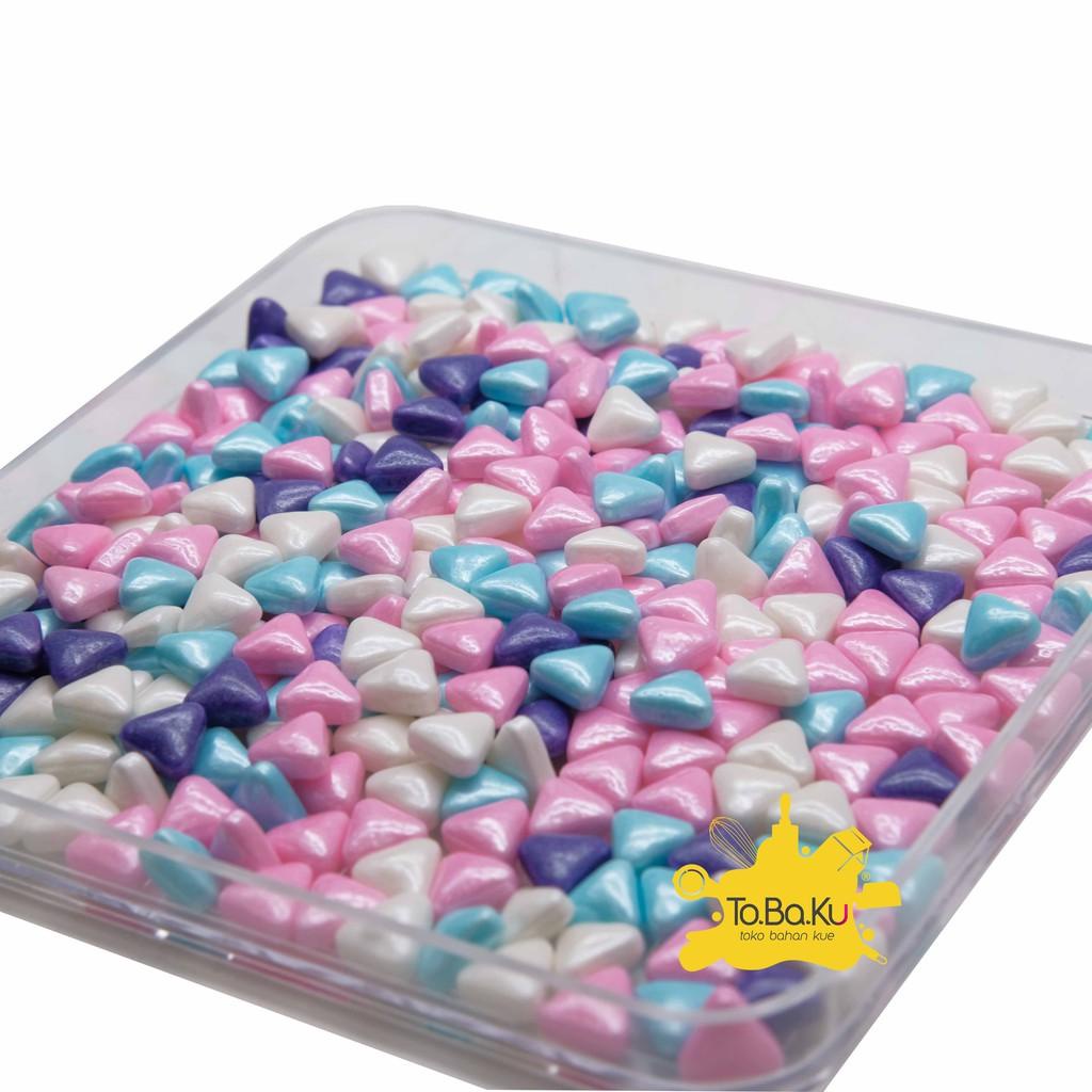 

Candy Medium Pastel Triangle Best Seller