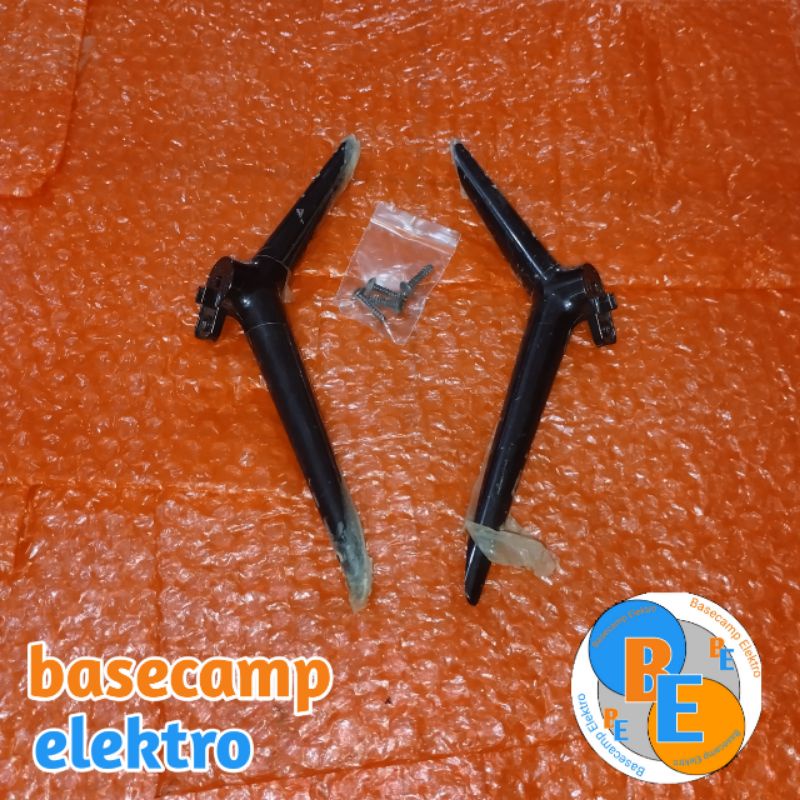 Kaki TV LED POLYTRON PLD 32T7511 Stand TV LED POLYTRON PLD32T7511 Dudukan TV LED POLYTRON PLD 32T751