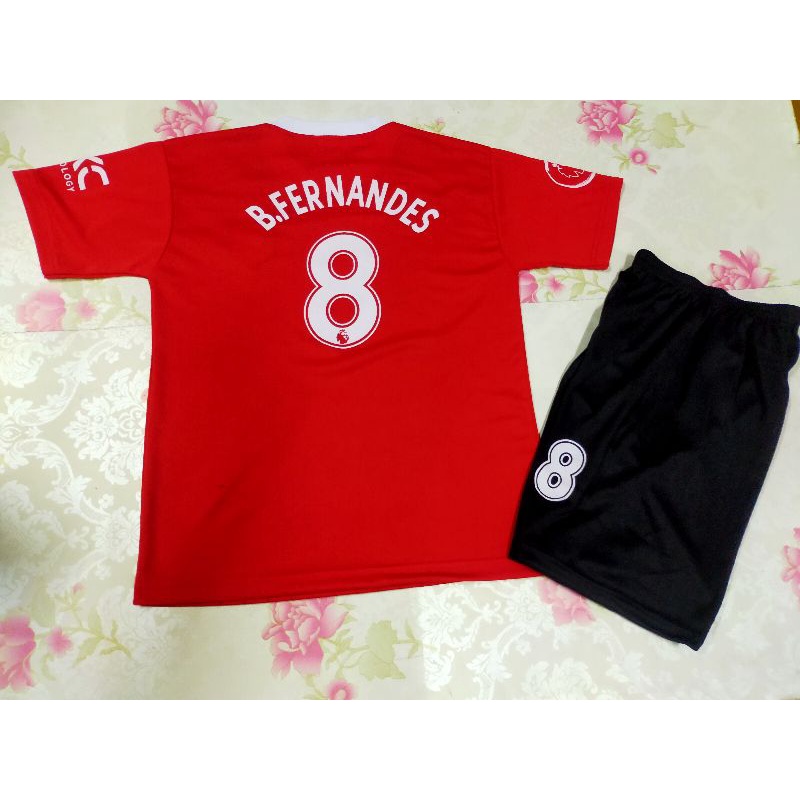 SETELAN BOLA ANAK TIM M.U.EDISI B.FERNANDES USIA 6-8 THN