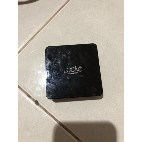 Cushion Looke preloved