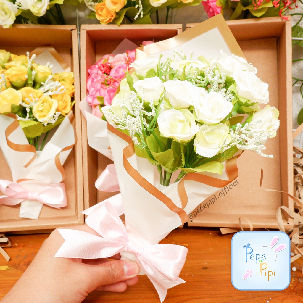 Buket bunga box hadiah sweet flower box / mini bouquet / buket bunga kado wisuda kelulusan perpisahan ultah wedding anniversary valentine day Ulang tahun Hampers