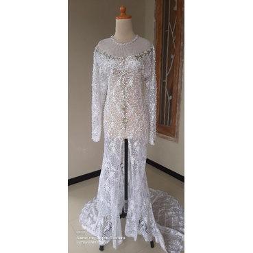 Kebaya Akad Ekor Jumbo